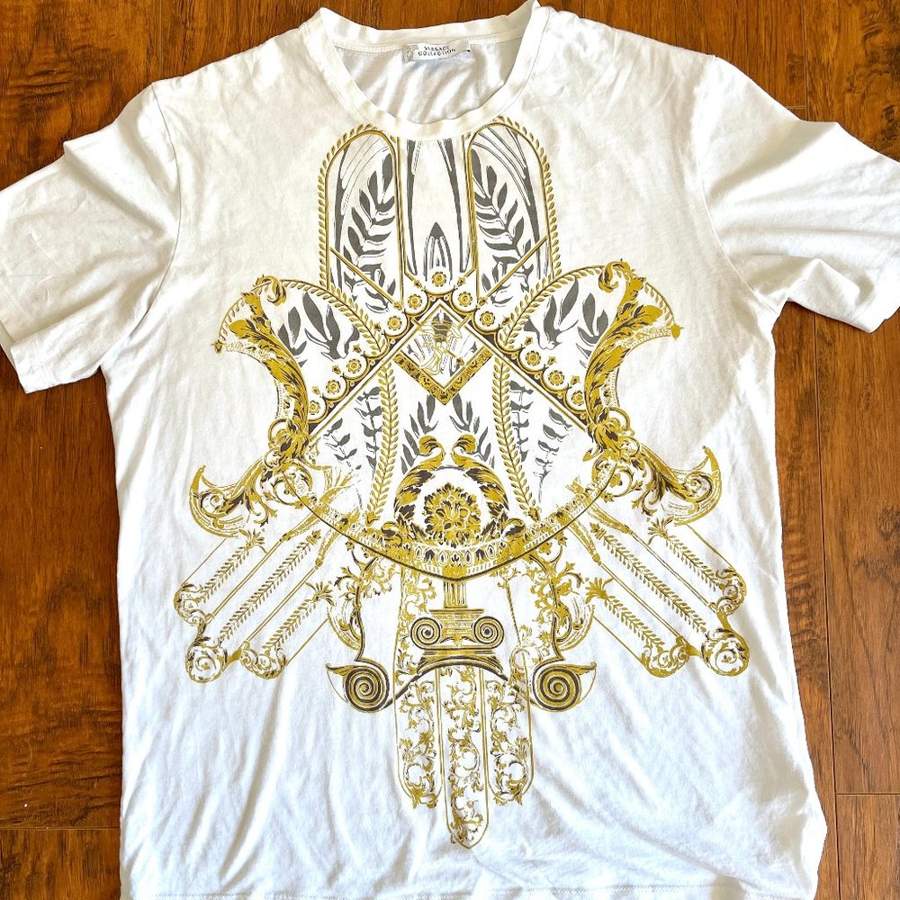 Mens' White Versace T-Shirt Size Small